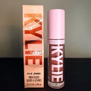 Kylie Cosmetics High Gloss Lipgloss in- Damn Gina